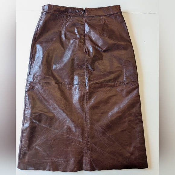 GAP 100% Leather Skirt - Picture 2 of 7